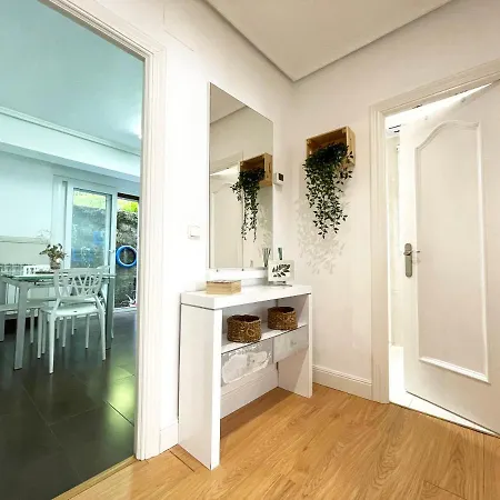 Lore - Parking Y Bicis Gratis Apartment San Sebastian Exterior photo